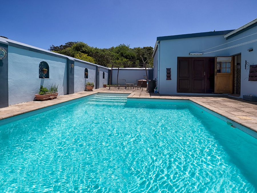 6 Bedroom Property for Sale in Belvedere Estate Western Cape